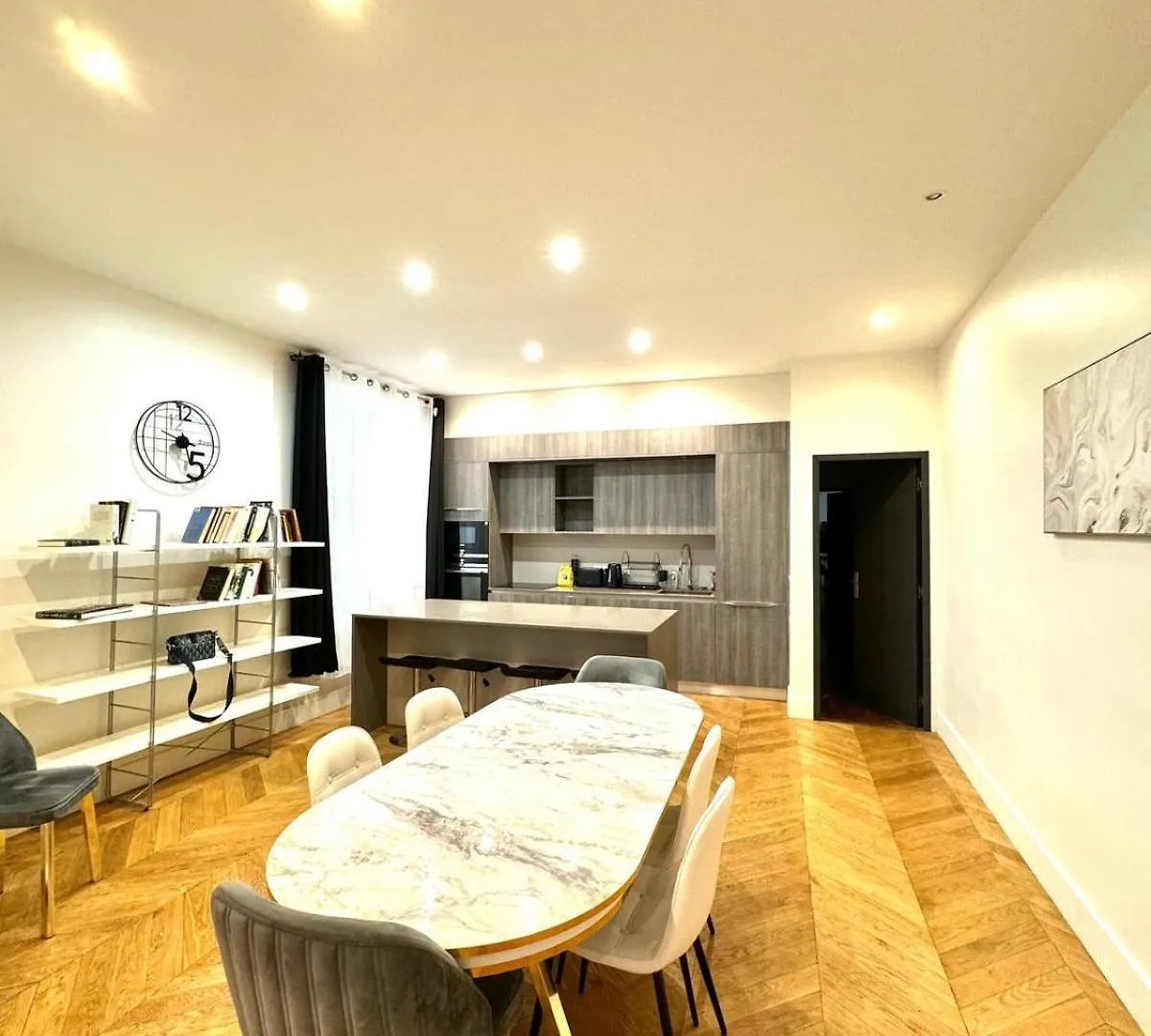 Appartements Auteuil Paris 16 Apartment